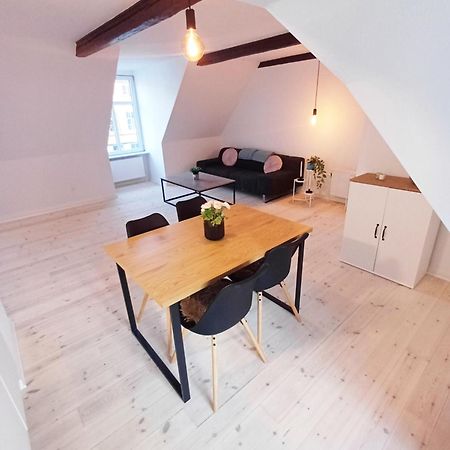 Large Double Room In The Center Of City Randers Bagian luar foto